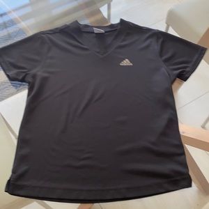 Adidas v neck